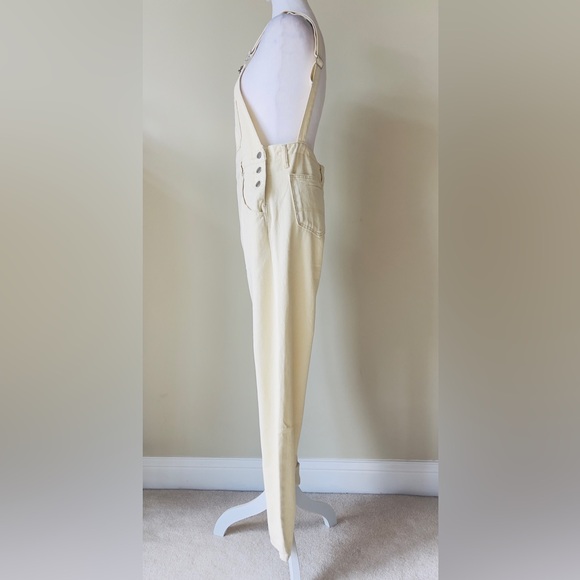 Jeans Women’s Cream Denim Overalls with Side & Back Pockets & Metal Buttons EUC - Picture 4 of 6